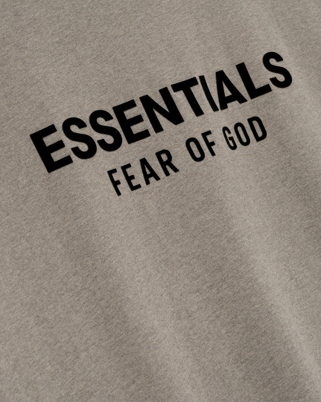 ESSENTIALS MEN'S SS25 CLASSIC FIT T-SHIRT HOMESTEAD HEATHER חולצת טי אסנשלס SS25 קלאסיק פיט חום-אפור מלאנז׳ לגברים - תמונה 3
