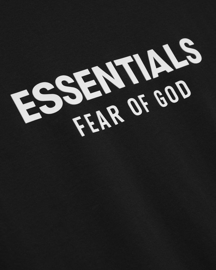 ESSENTIALS MEN'S SS25 CLASSIC FIT T-SHIRT JET BLACK חולצת טי אסנשלס SS25 קלאסיק פיט שחור לגברים - תמונה 3