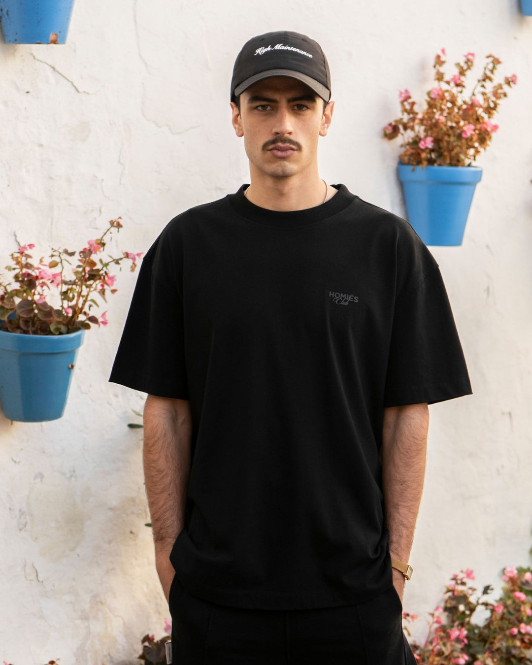 HOMIES MARBELLA UNISEX CLUB T-SHIRT BLACK