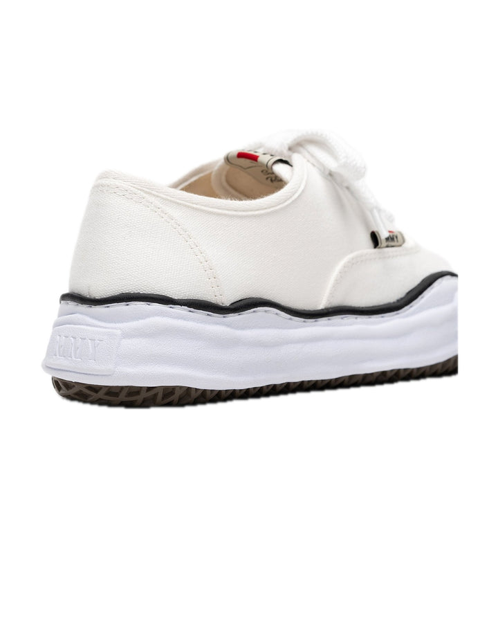 MAISON MIHARA YASUHIRO UNISEX BAKER OG SOLE CANVAS LOW WHITE - סניקרס מייסון מיהארה יאסוהירו בייקר לואו לבן יוניסקס - תמונה 4