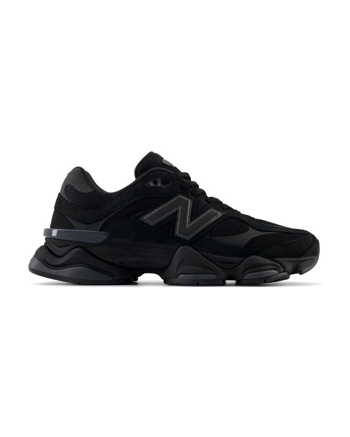 NEW BALANCE 9060 BLACK