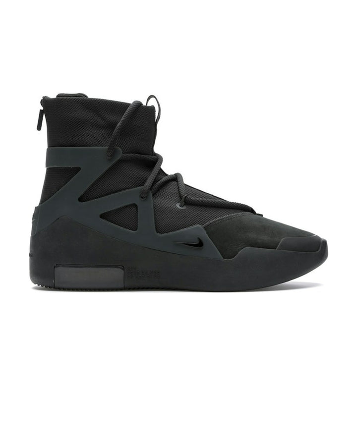 NIKE MEN'S AIR FEAR OF GOD 1 TRIPLE BLACK - סניקרס נייקי אייר פיר אוף גוד 1 שחור לגברים - תמונה 1