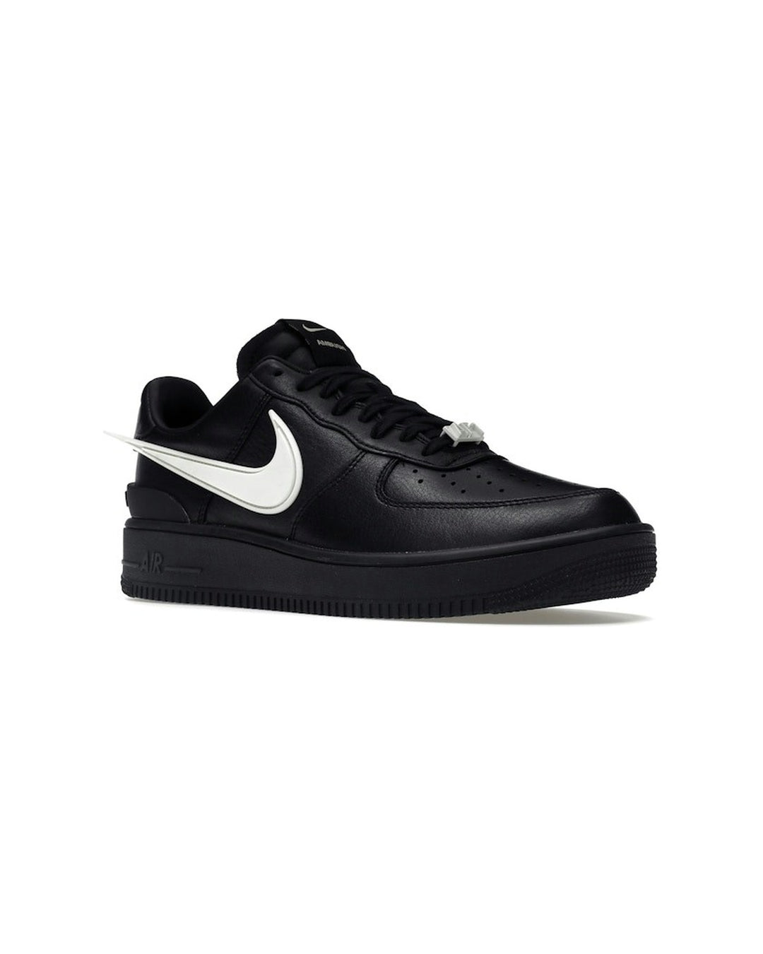 NIKE UNISEX AIR FORCE 1 LOW X AMBUSH BLACK סניקרס נייקי אייר פורס 1 לואו אמבוש שחור יוניסקס