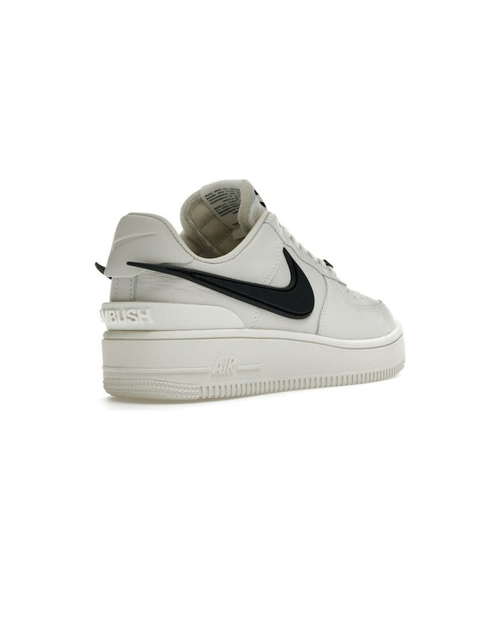 NIKE UNISEX AIR FORCE 1 LOW X AMBUSH PHANTOM סניקרס נייקי אייר פורס 1 לואו אמבוש לבן שמנת יוניסקס