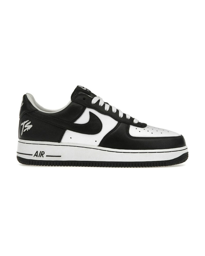 NIKE MEN'S AIR FORCE 1 LOW X FAT JOE TERROR SQUAD BLACKOUT סניקרס נייקי אייר פורס 1 לואו פאט ג׳ו טרור סקוואד לבן שחור לגברים