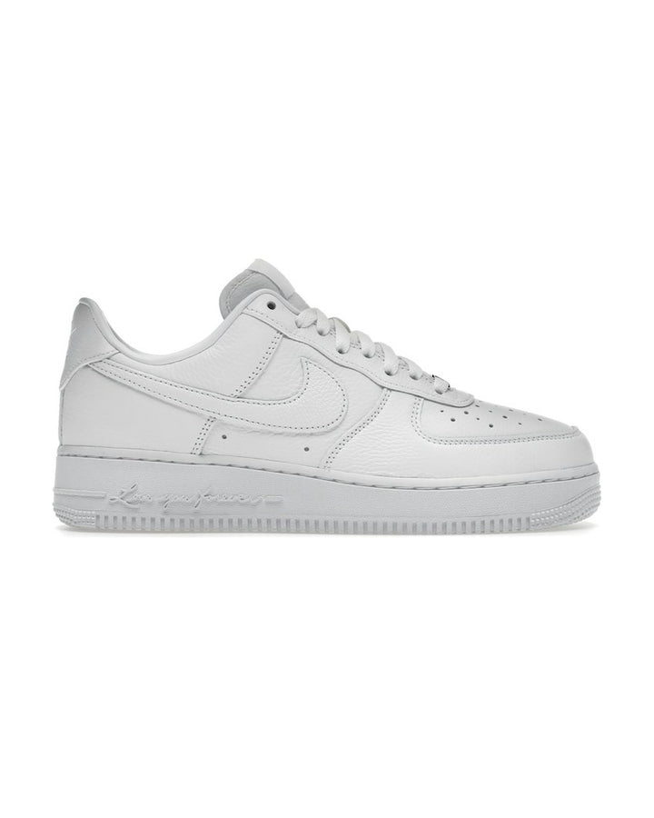NIKE UNISEX AIR FORCE 1 LOW X NOCTA CERTIFIED LOVER BOY - סניקרס נייקי אייר פורס 1 נוקטה דרייק לבן יוניסקס - תמונה 1