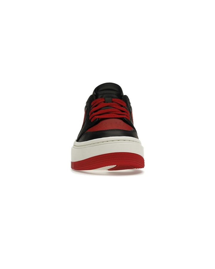 NIKE WOMEN'S AIR JORDAN 1 ELEVATE LOW SE BRED - סניקרס נייקי אייר ג׳ורדן 1 אלבייט לואו שחור ואדום לנשים - תמונה 5