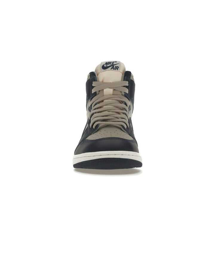 NIKE MEN'S AIR JORDAN 1 HIGH 85 GEORGETOWN - סניקרס נייקי אייר ג׳ורדן 1 היי 85 כחול כהה ואפור לגברים - תמונה 5