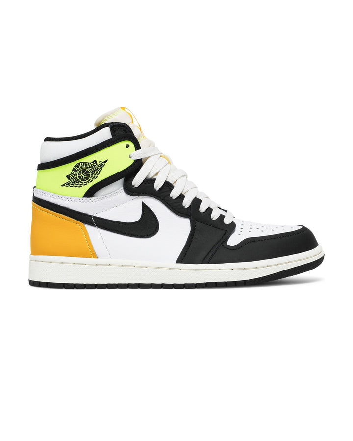 NIKE MEN'S AIR JORDAN 1 HIGH OG VOLT UNIVERSITY GOLD - תמונה 1