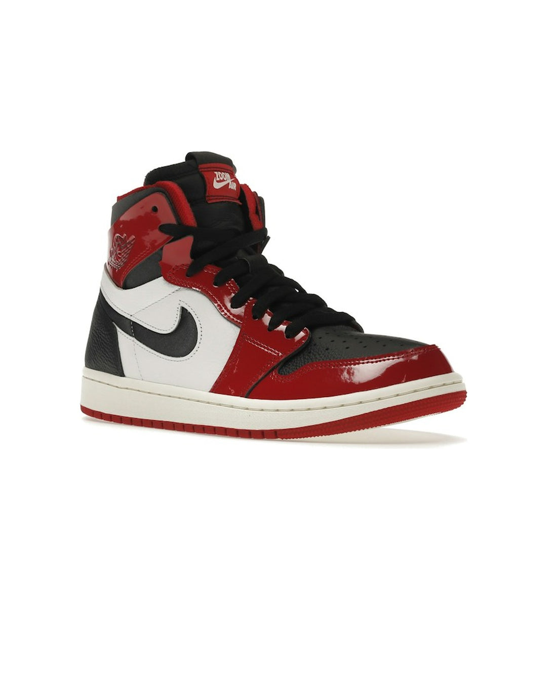 NIKE WOMEN'S AIR JORDAN 1 HIGH ZOOM AIR CMFT PATENT CHICAGO - סניקרס נייקי אייר ג׳ורדן 1 היי זום לקה אדום לבן ושחור לנשים - תמונה 3