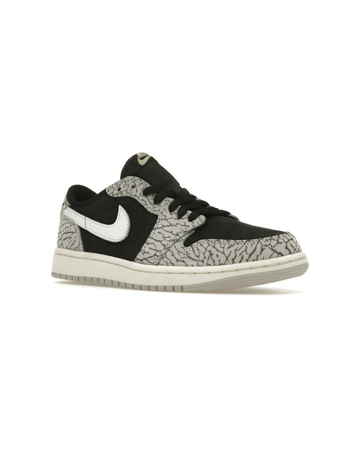 NIKE WOMEN'S AIR JORDAN 1 LOW OG BLACK MUSLIN סניקרס נייקי אייר ג׳ורדן 1 לואו OG שחור אפור ושמנת לנשים