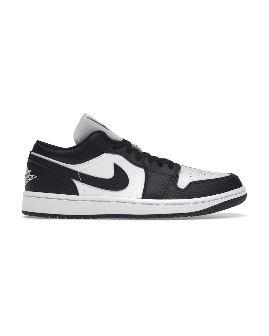 NIKE WOMEN'S AIR JORDAN 1 LOW SE HOMAGE WHITE BLACK סניקרס נייקי אייר ג׳ורדן 1 לואו לבן ושחור לנשים