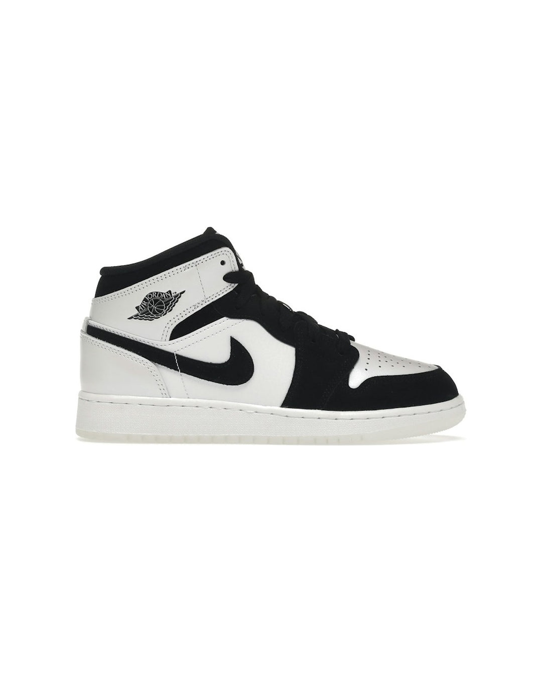 NIKE KIDS' AIR JORDAN 1 MID SE GS DIAMOND SHORTS - סניקרס נוער נייקי אייר ג׳ורדן 1 מיד דיימונד לבן ושחור צבעוני - מידות נוער 35.5-40 - תמונה 1