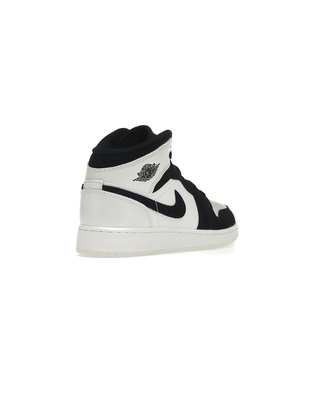 NIKE KIDS' AIR JORDAN 1 MID SE GS DIAMOND SHORTS - סניקרס נוער נייקי אייר ג׳ורדן 1 מיד דיימונד לבן ושחור צבעוני - מידות נוער 35.5-40 - תמונה 4