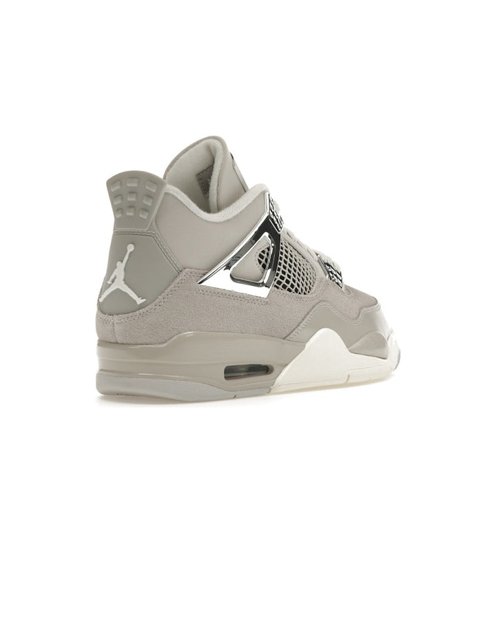 NIKE WOMEN'S AIR JORDAN 4 RETRO FROZEN MOMENTS