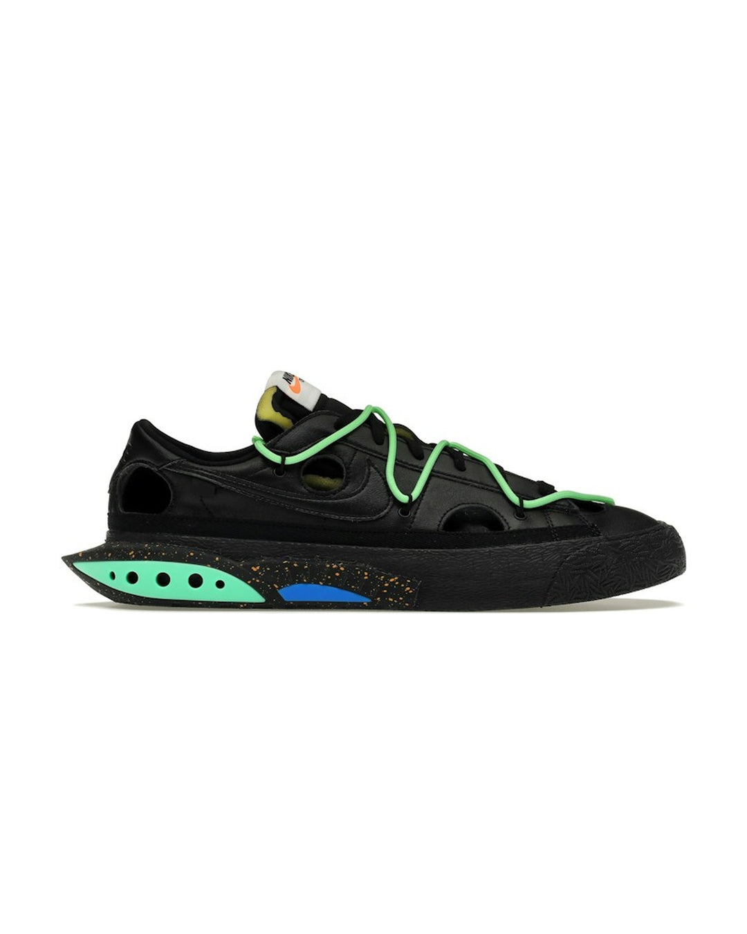 NIKE MEN'S BLAZER LOW '77 X OFF-WHITE ELECTRO GREEN - סניקרס נייקי בלייזר לואו אוף-וויט שחור וירוק לגברים - תמונה 1