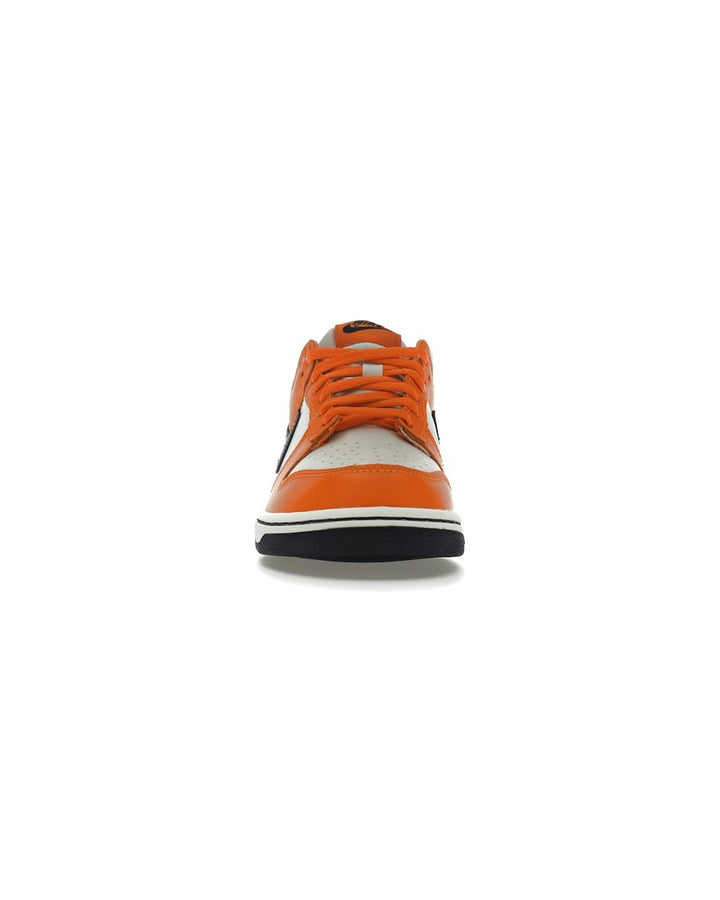 NIKE KIDS' DUNK LOW GS PHANTOM SAFETY ORANGE סניקרס נוער נייקי דאנק לואו שמנת שחור וכתום - מידות נוער 35.5-40