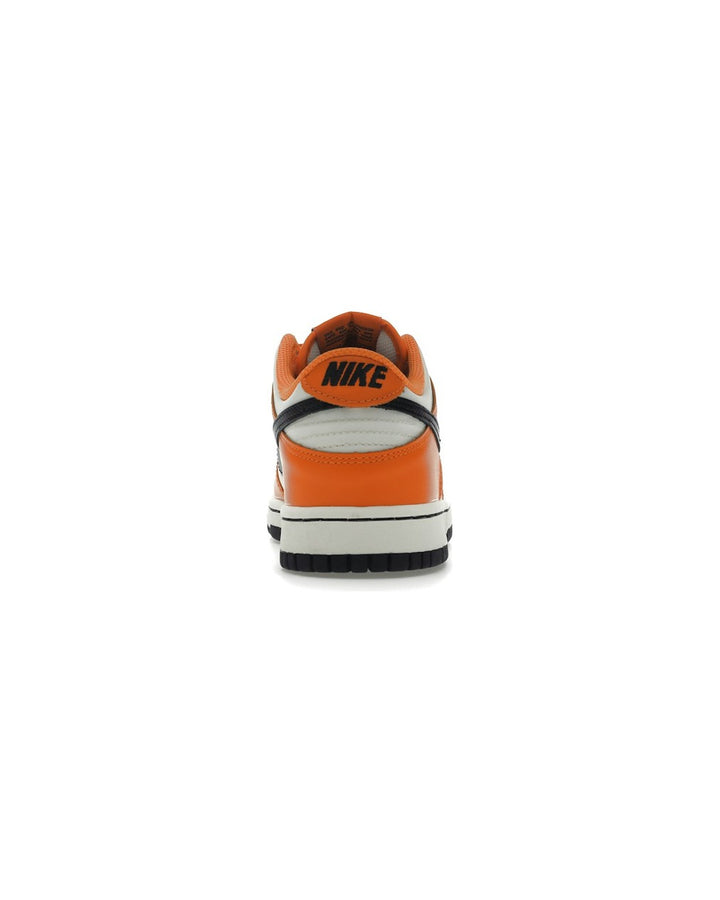 NIKE KIDS' DUNK LOW GS PHANTOM SAFETY ORANGE סניקרס נוער נייקי דאנק לואו שמנת שחור וכתום - מידות נוער 35.5-40