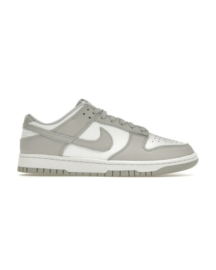 NIKE MEN'S DUNK LOW RETRO GREY FOG סניקרס נייקי דאנק לואו לבן ואפור לגברים
