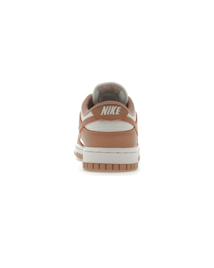 NIKE WOMEN'S DUNK LOW ROSE WHISPER - סניקרס נייקי דאנק לואו לבן וחום-ורוד לנשים - תמונה 6