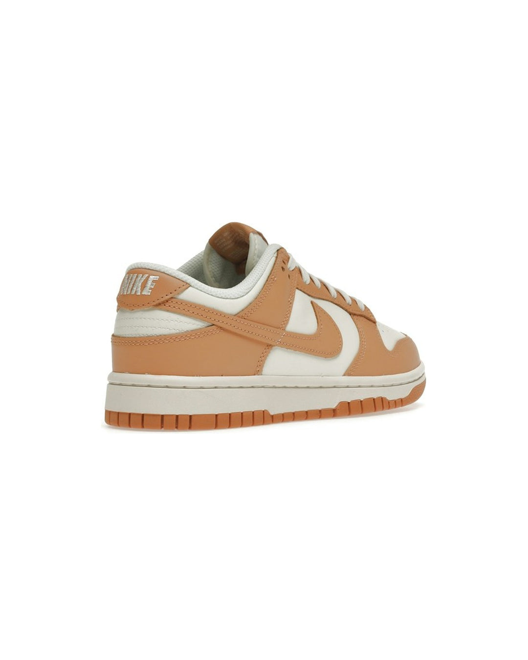 NIKE WOMEN'S DUNK LOW SAIL HARVEST MOON סניקרס נייקי דאנק לואו שמנת וחרדל לנשים