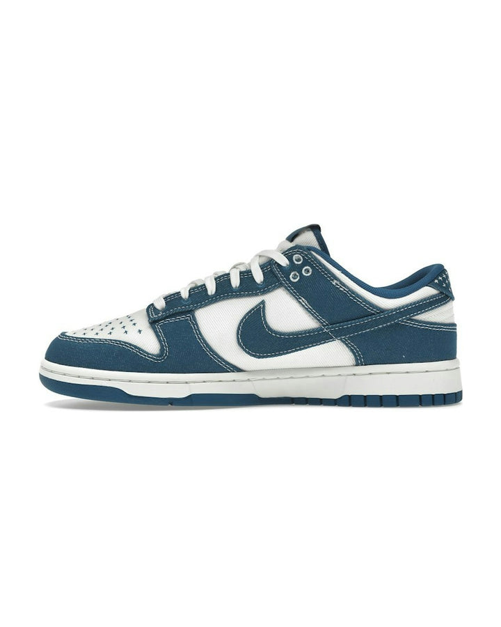 NIKE MEN'S DUNK LOW RETRO SE SASHIKO SUMMIT WHITE INDUSTRIAL BLUE סניקרס נייקי דאנק לואו סאשיקו לבן וכחול לגברים
