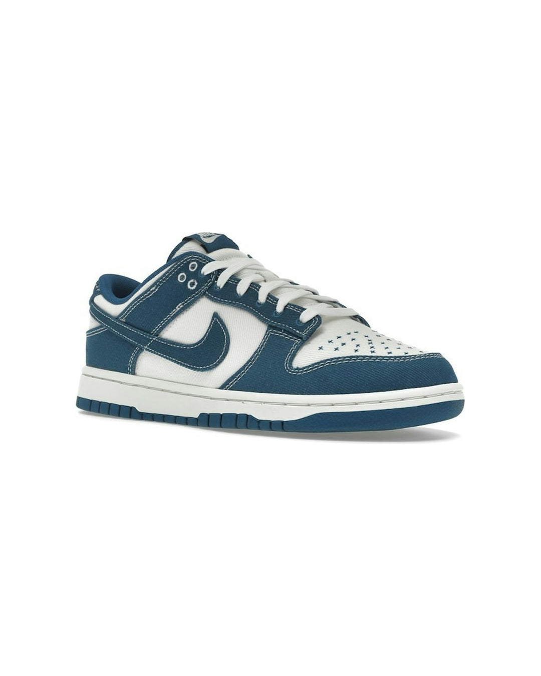 NIKE MEN'S DUNK LOW RETRO SE SASHIKO SUMMIT WHITE INDUSTRIAL BLUE סניקרס נייקי דאנק לואו סאשיקו לבן וכחול לגברים