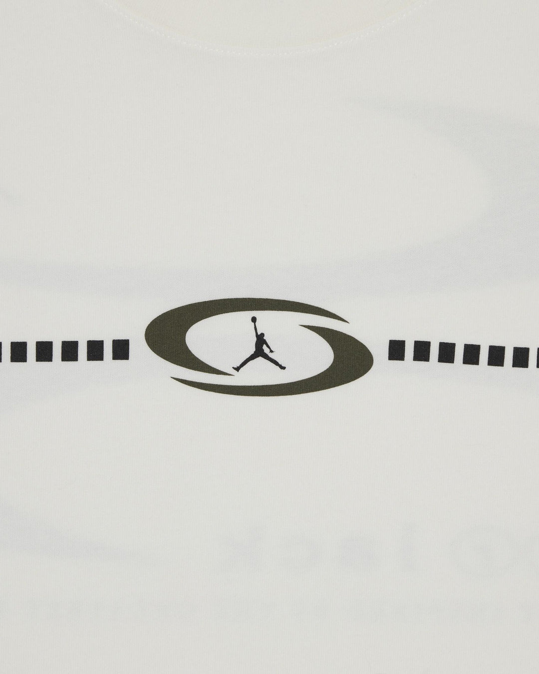NIKE MEN'S JORDAN T-SHIRT X TRAVIS SCOTT SAIL - טי שירט נייקי ג׳ורדן טראוויס סקוט שמנת לגברים - תמונה 3
