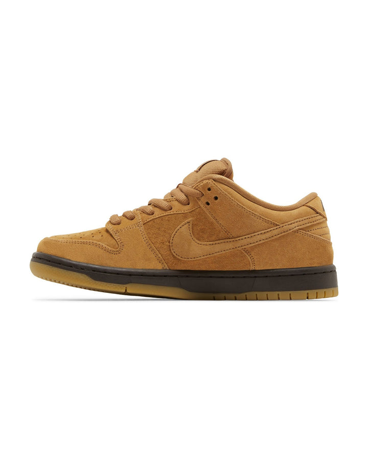 NIKE UNISEX SB DUNK LOW PRO WHEAT MOCHA סניקרס נייקי SB דאנק לואו בז׳ וחום יוניסקס