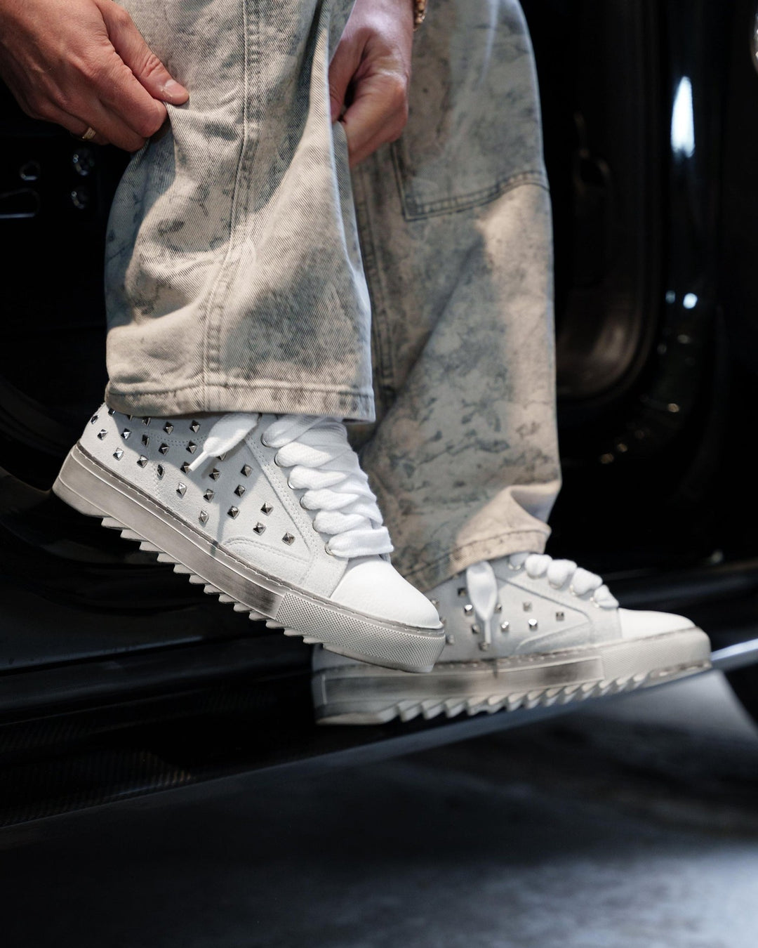 NUMERIS MEN'S ATELIER DIESEL OFF WHITE סניקרס נומריס אטלייה לבן לגברים