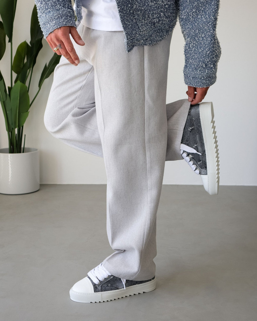 NUMERIŚ ATELIER - THRASHED DENIM נעלי סניקרס נומריס טראש דנים