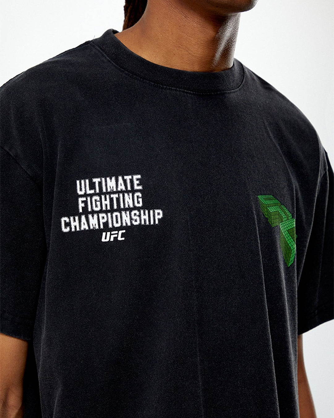 UFC OFFICIAL COLLECTION "ONLY ONE" OVERSIZED TEE WASHED BLACK חולצת UFC - תמונה 3