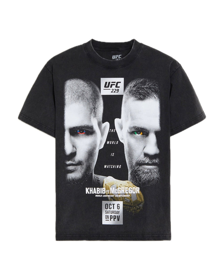 UFC OFFICIAL COLLECTION "THE WORLD IS WATCHING" TEE WASHED BLACK חולצת חביב נורמגומדוב וקונור מקגרגור - תמונה 1