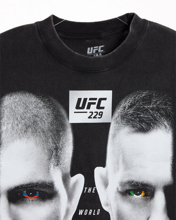 UFC OFFICIAL COLLECTION "THE WORLD IS WATCHING" TEE WASHED BLACK חולצת חביב נורמגומדוב וקונור מקגרגור - תמונה 2