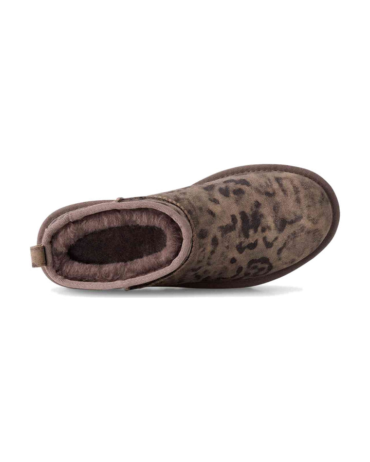 UGG WOMEN'S CLASSIC ULTRA MINI SPOTTED CHESTNUT