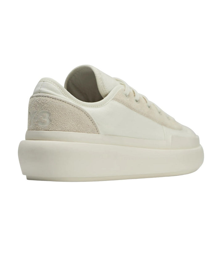 Y-3 UNISEX AJATU COURT LOW OFF WHITE