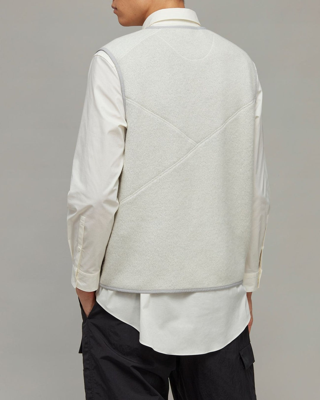 Y-3 UNISEX FLEECE VEST CORE WHITE - וסט פליס Y-3 לבן שבור יוניסקס - תמונה 3