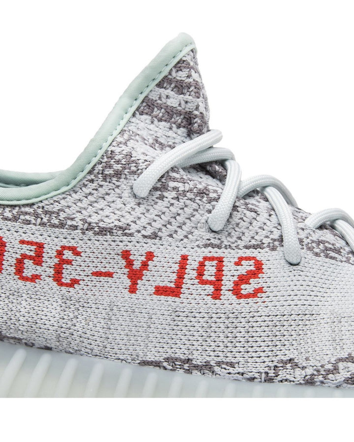 ADIDAS YEEZY UNISEX BOOST 350 V2 BLUE TINT סניקרס אדידס ייזי בוסט 350 אפור תכלת יוניסקס