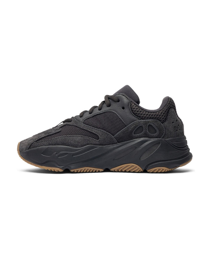 ADIDAS YEEZY BOOST 700 UTILITY BLACK