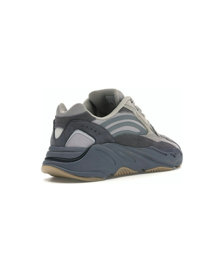 ADIDAS YEEZY UNISEX BOOST 700 V2 TEPHRA סניקרס אדידס ייזי בוסט 700 אפור-בז׳ יוניסקס